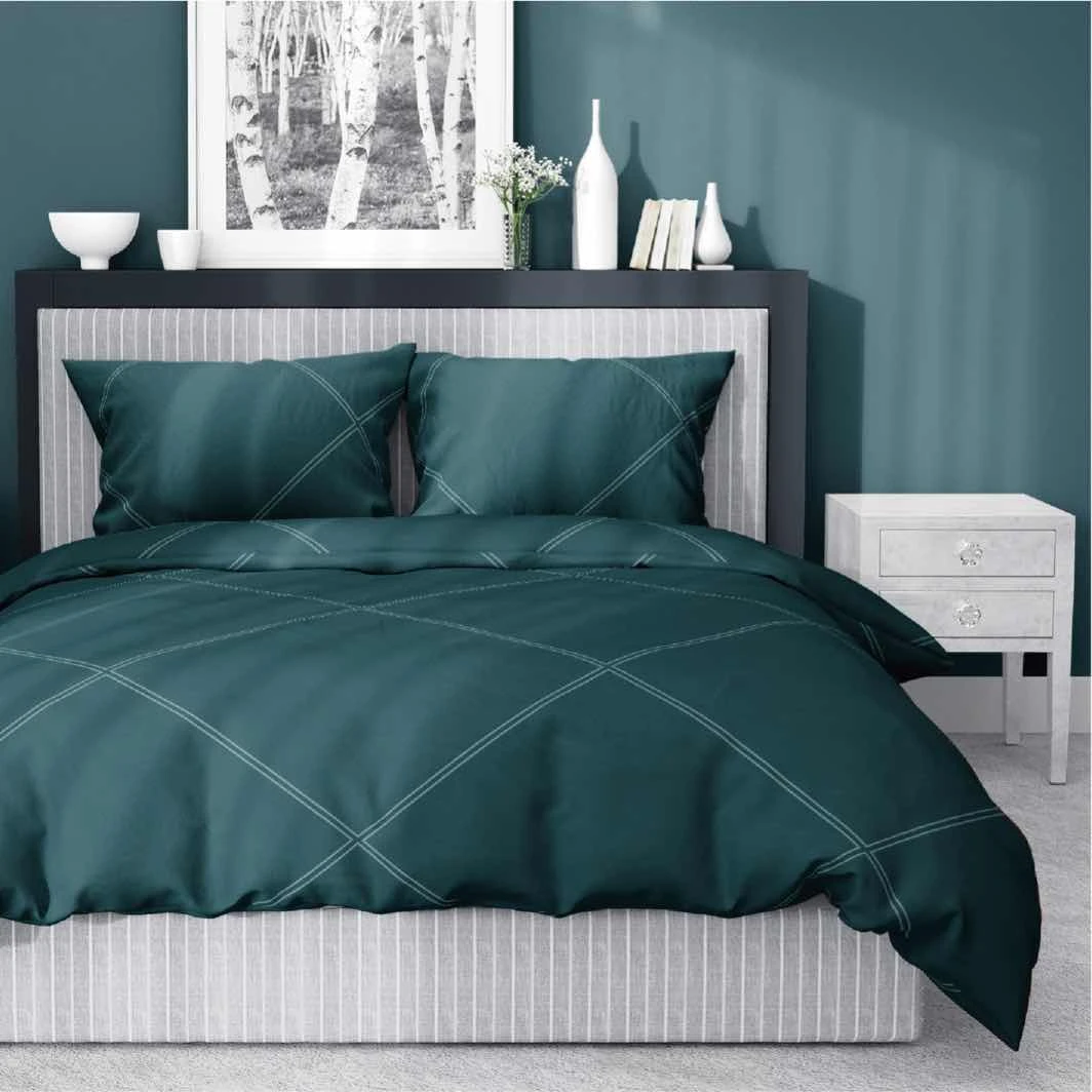 Pościel Z Bawełny Satynowej 180 x 200 cm. Butelkowa Zieleń Wzór Geometryczny Kwadraty 4774-A Pościel Z Bawełny Satynowej 180 x 200 cm. Butelkowa Zieleń Wzór Geometryczny Kwadraty 4774-A