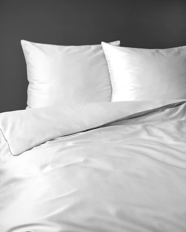 Luskusowa Pościel Jednokolorowa Z Lamówką Makosatyna 220x200 cm. Biała Luskusowa Pościel Jednokolorowa Z Lamówką Makosatyna 220x200 cm. Biała