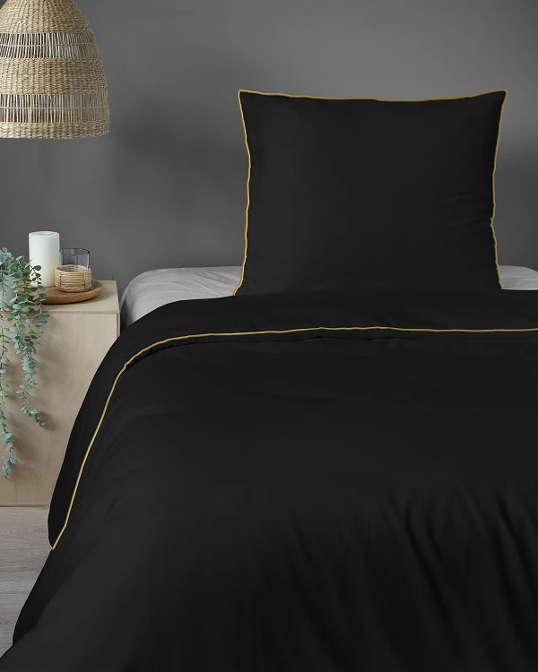 Luskusowa Pościel Jednokolorowa Z Lamówką Makosatyna 140x200 cm. Czarna Luskusowa Pościel Jednokolorowa Z Lamówką Makosatyna 140x200 cm. Czarna